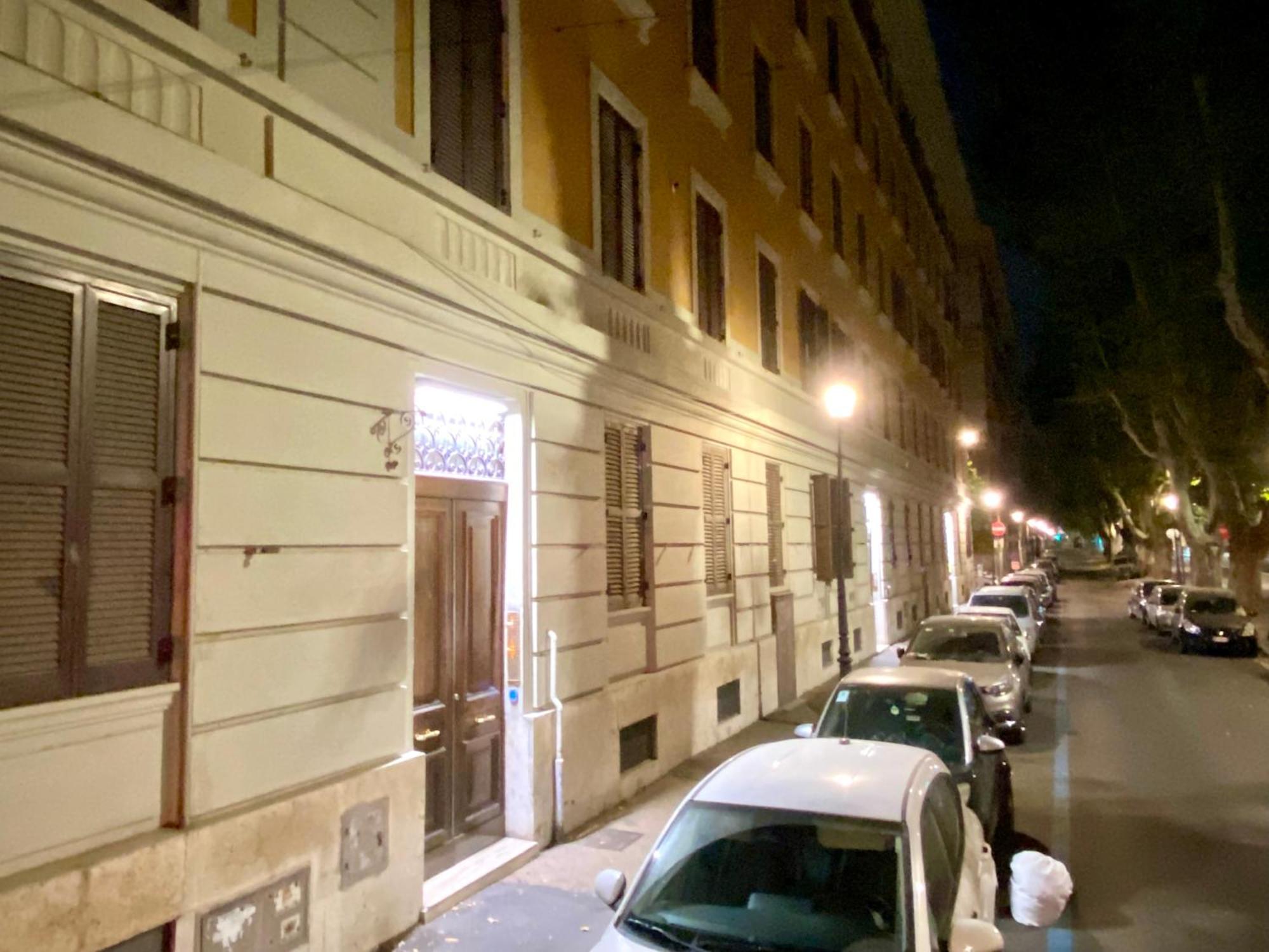 Queen Of Rome Luxury Rooms Exterior foto